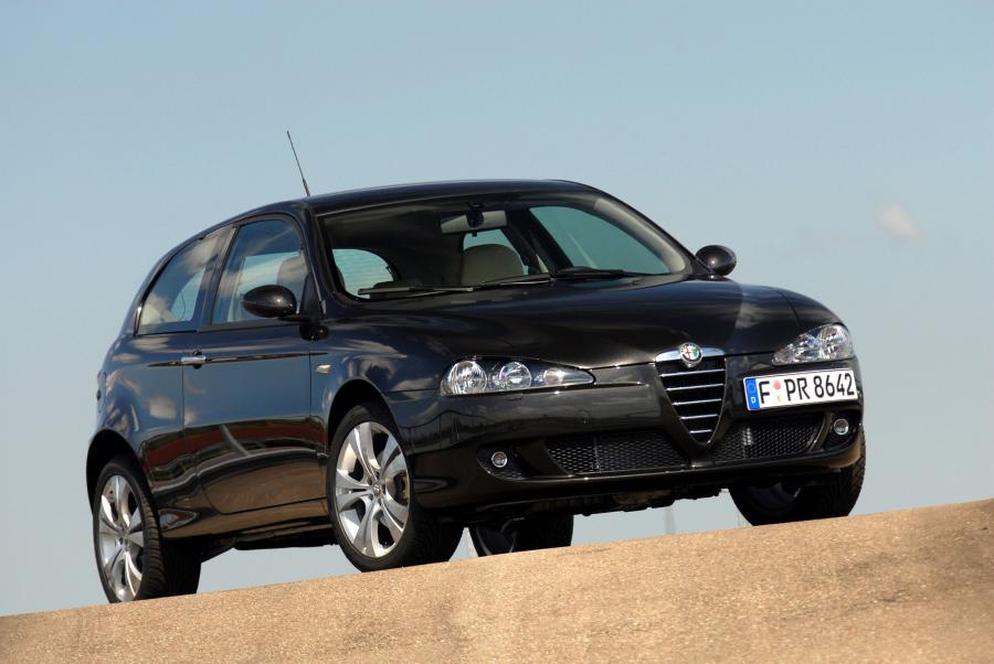  Alfa Romeo 147 Collezione 3-Door (937A) 2006 года  (фото 1 из 2)
